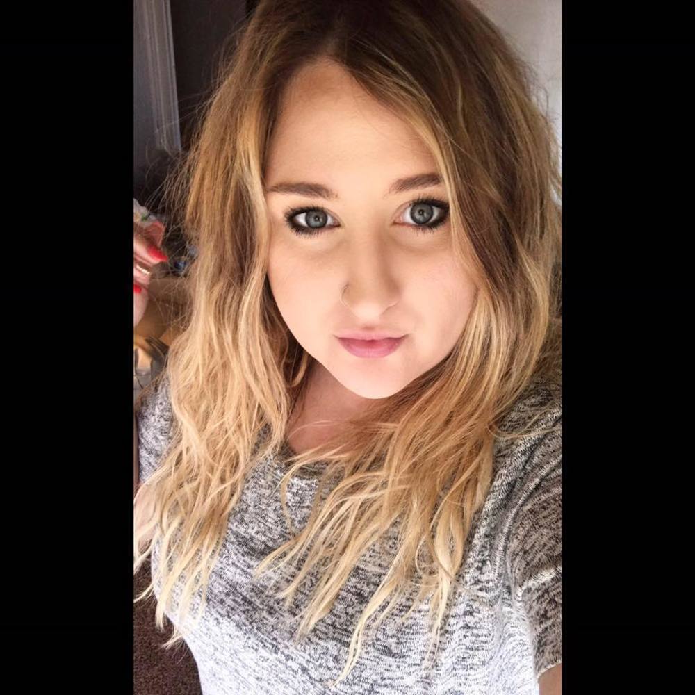 Meet your Posher, Makenzie
